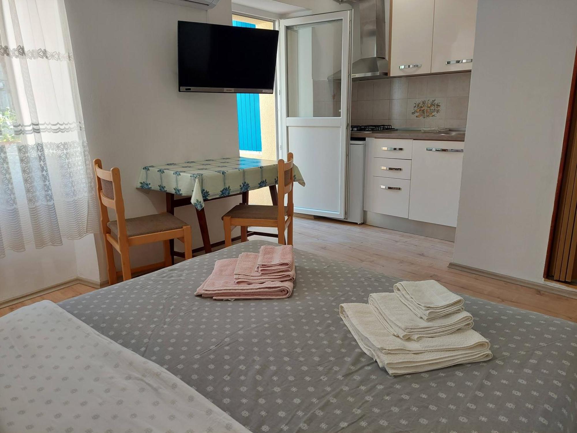 Rooms Mario Црес Номер фото